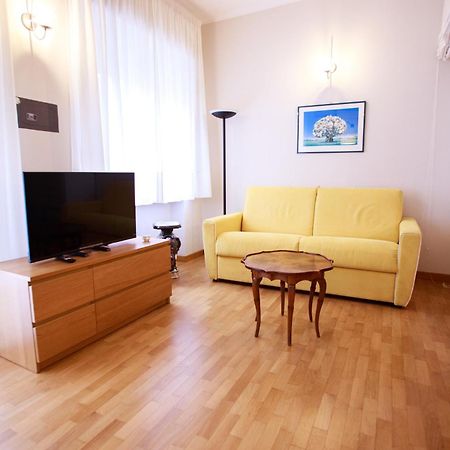 شقة Sofia House With Private Parking جنوة المظهر الخارجي الصورة