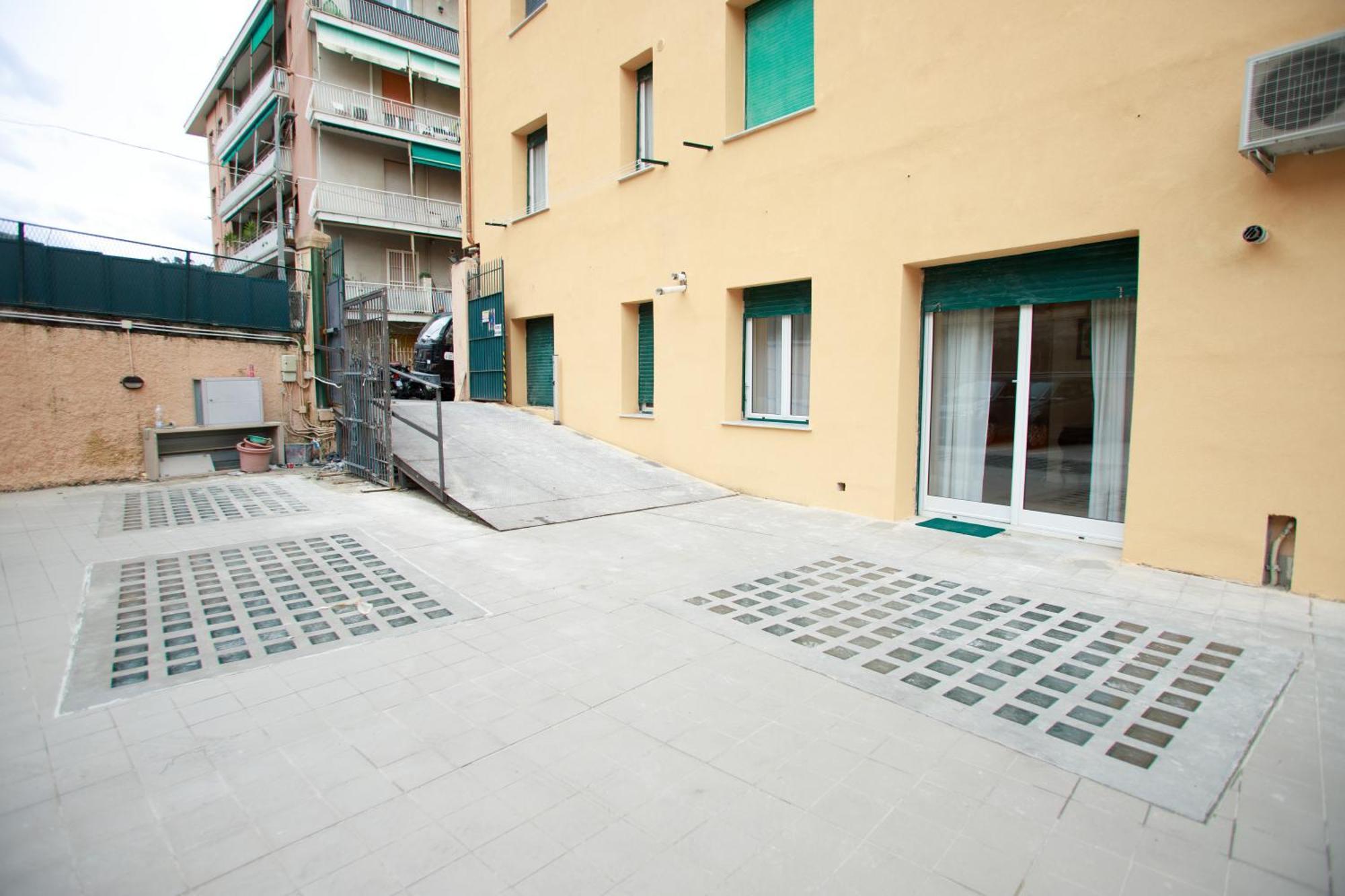 شقة Sofia House With Private Parking جنوة المظهر الخارجي الصورة